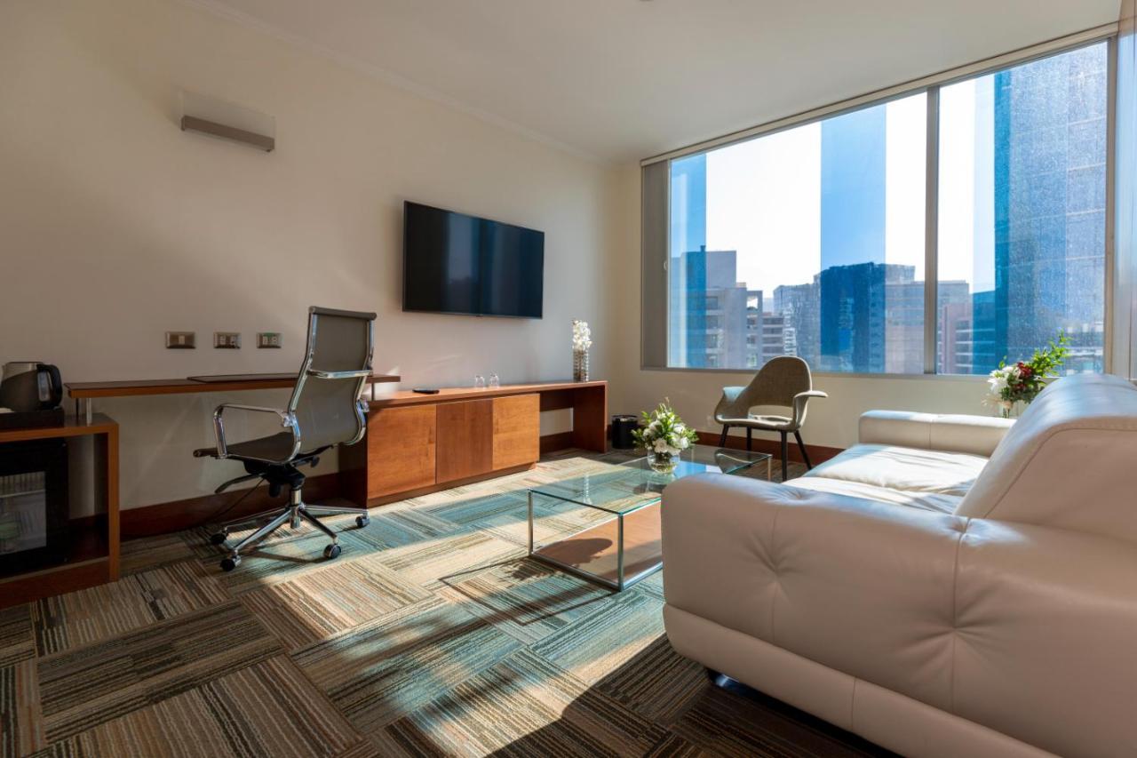 Best Western Premier Marina Las Condes Сантяго Екстериор снимка