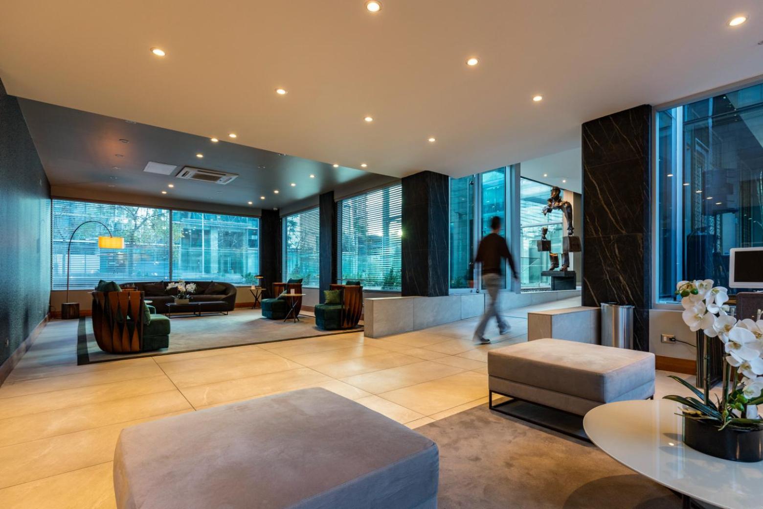 Best Western Premier Marina Las Condes Сантяго Екстериор снимка