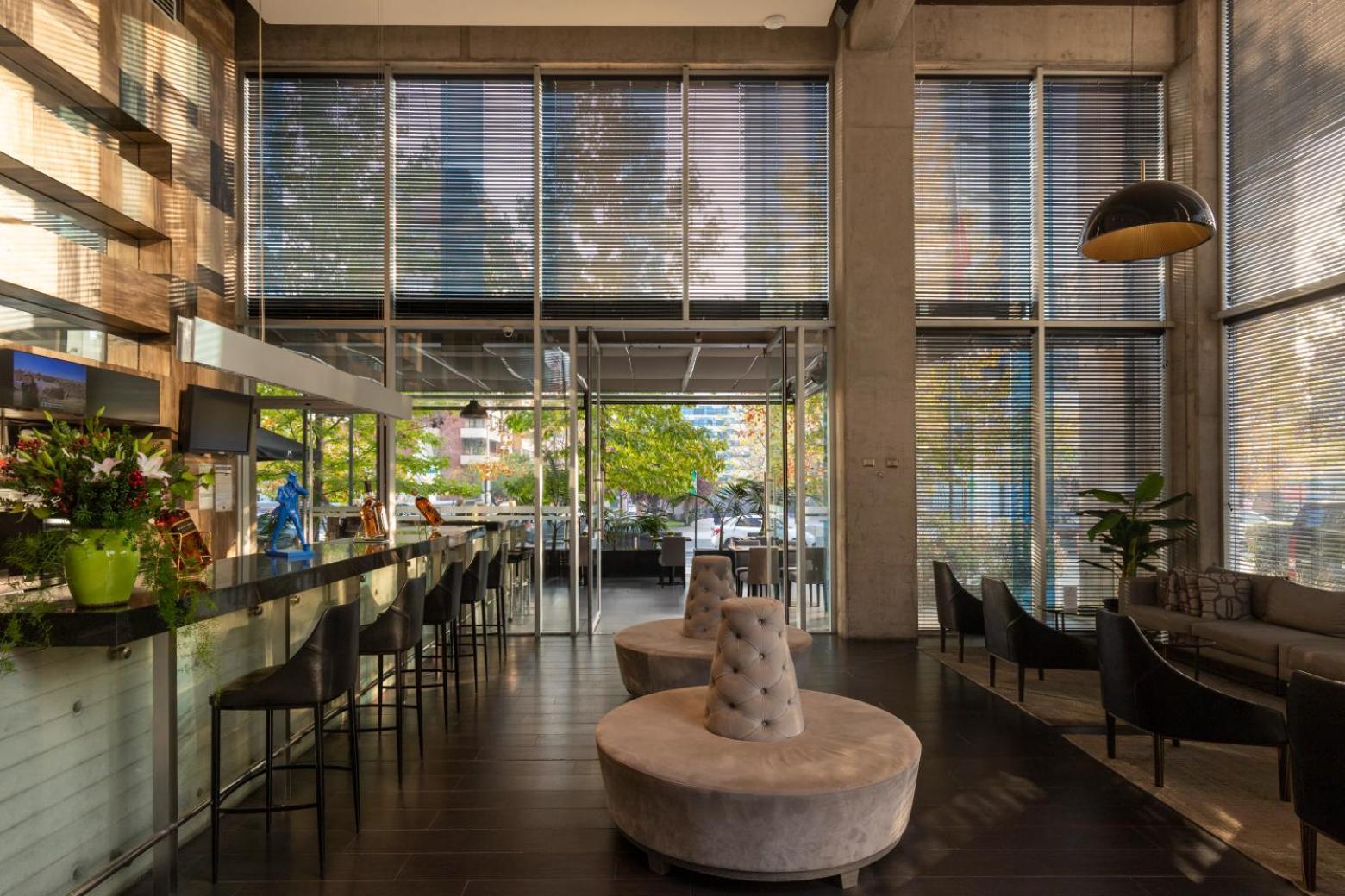 Best Western Premier Marina Las Condes Сантяго Екстериор снимка